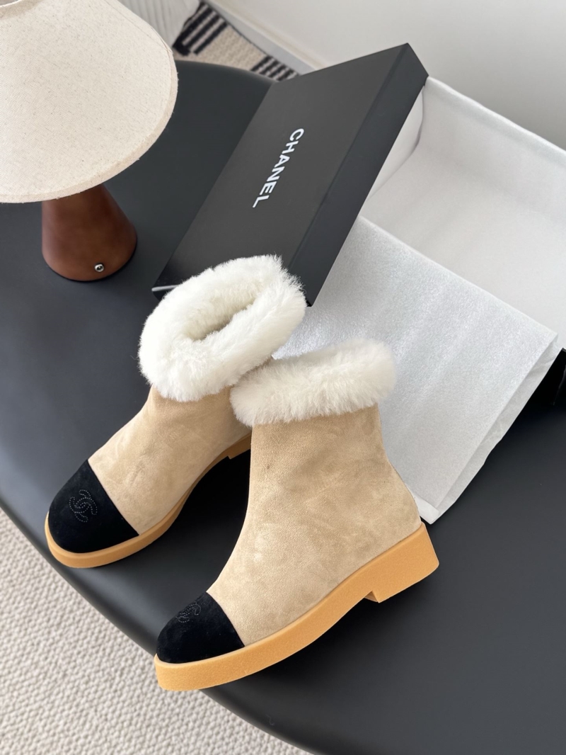 Ch**el boots